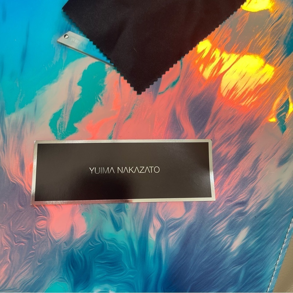 YUIMA NAKAZATO metallic envelope tote bag - Picture 14 of 14